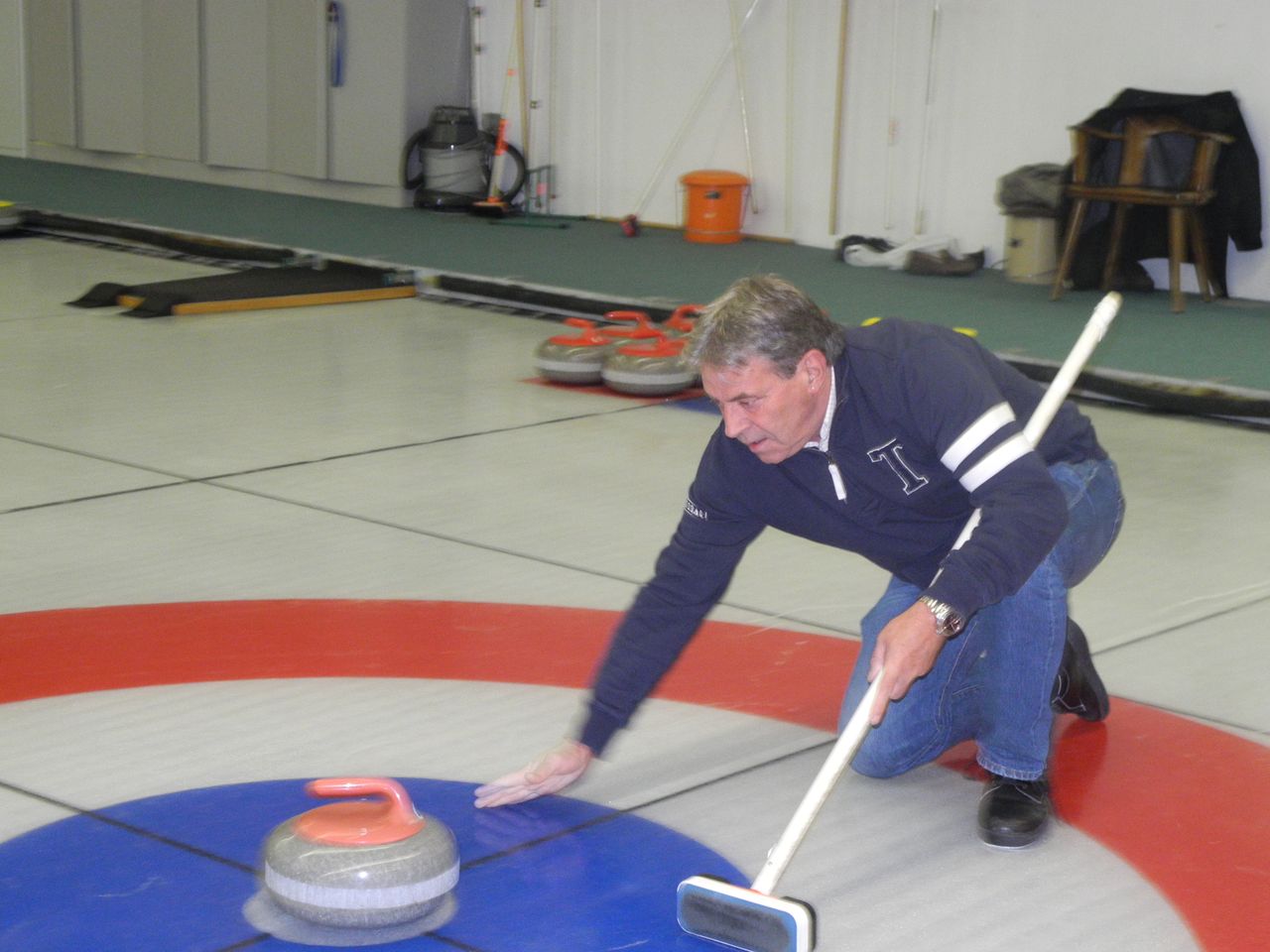 /photos/2013/S01_Curling/121011_2102-S01-MD_13.jpg